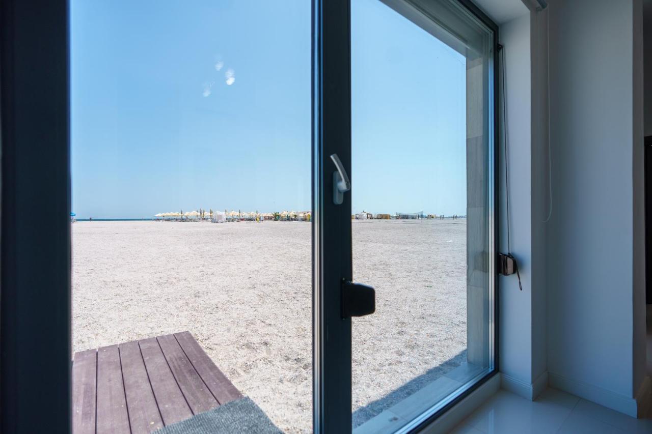 Beach Rooms Roberta Мамая Экстерьер фото