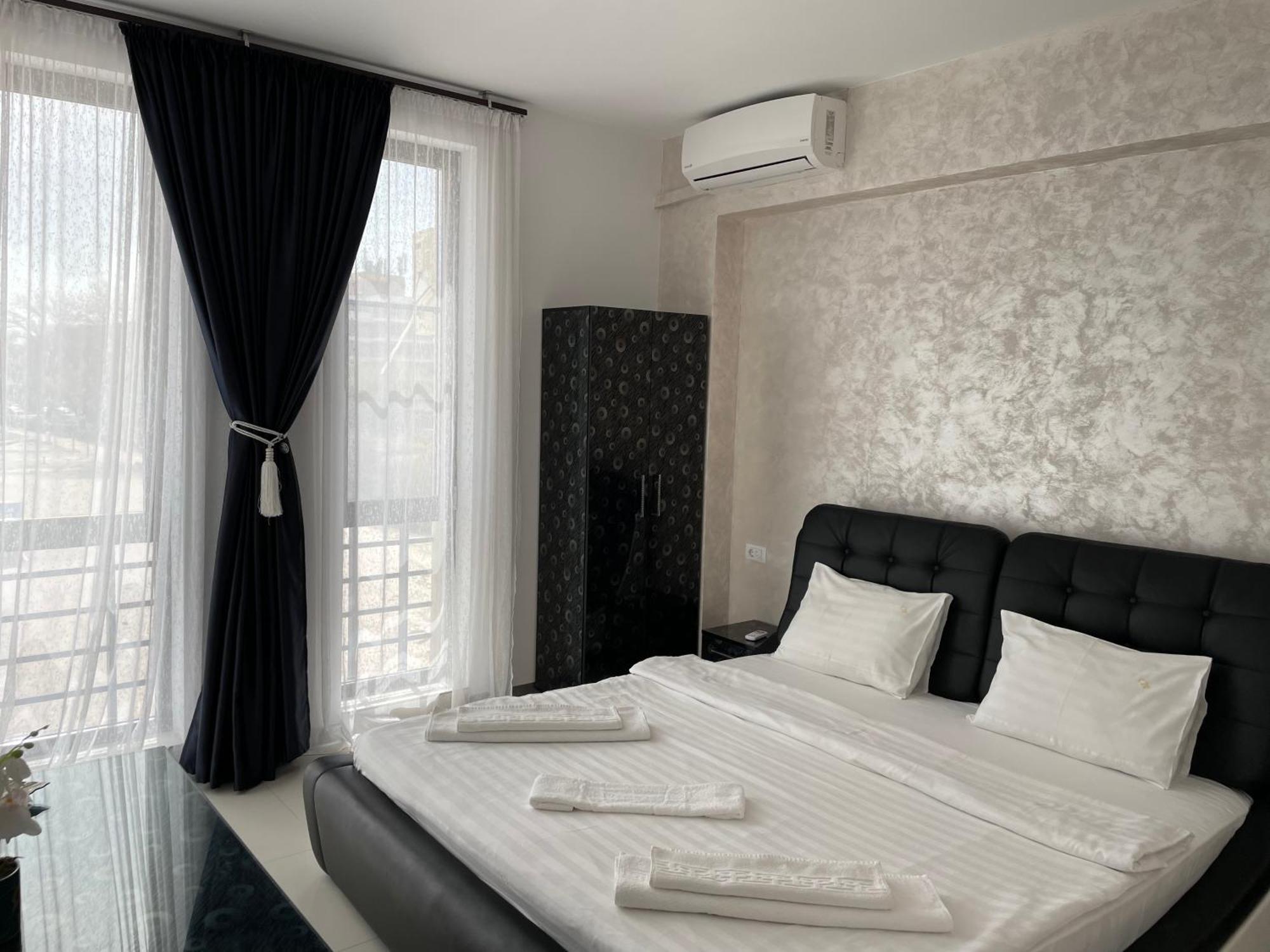 Beach Rooms Roberta Мамая Экстерьер фото